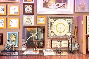 Hotel Ariane Montparnasse by Patrick Hayat