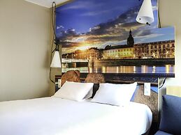 ibis Lyon Gerland Rue Merieux