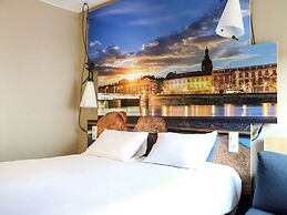ibis Lyon Gerland Rue Merieux