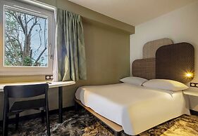 B&B HOTEL Niort Sud Venise Verte