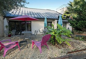 B&B HOTEL Niort Sud Venise Verte