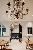 Hotel De Verdun 1882, BW Signature Collection