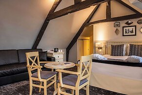 Best Western Le Cheval Blanc - Vieux Port