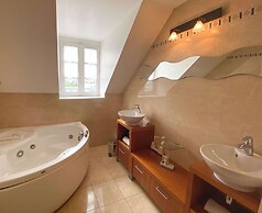 Best Western Le Cheval Blanc - Vieux Port