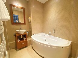 Best Western Le Cheval Blanc - Vieux Port