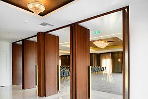 Mediterranean Palace Hotel