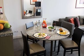 Adina Apartment Hotel Budapest