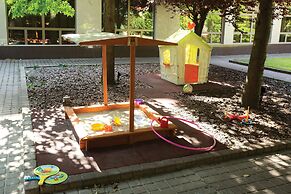 Adina Apartment Hotel Budapest