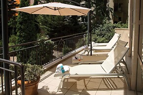 Adina Apartment Hotel Budapest