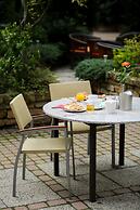 Adina Apartment Hotel Budapest