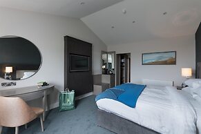 Connemara Coast Hotel