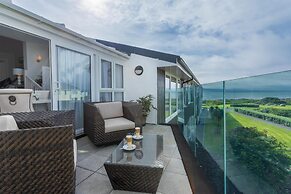 Connemara Coast Hotel