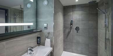 Maldron Hotel Pearse Street Dublin City