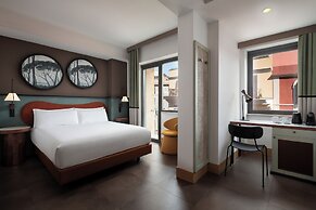 The Spring House Hotel Rome Vatican, Tapestry Collection Hilton