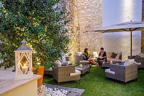 The Spring House Hotel Rome Vatican, Tapestry Collection Hilton