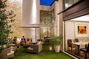 The Spring House Hotel Rome Vatican, Tapestry Collection Hilton