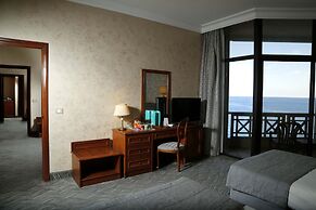 The Bayview Hotel
