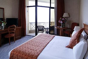 The Bayview Hotel