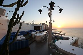 The Bayview Hotel