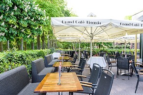 Parkhotel Tjaarda