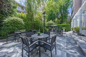 Apollofirst Boutique Hotel