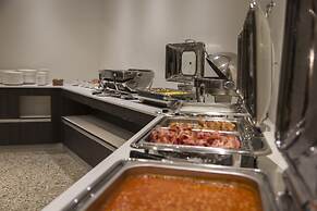 Holiday Inn Queenstown Frankton Road by IHG