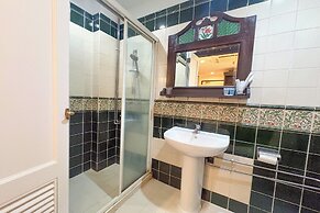 iNN at Temple St by Q Loft