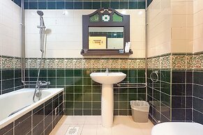 iNN at Temple St by Q Loft