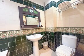 iNN at Temple St by Q Loft