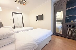iNN at Temple St by Q Loft