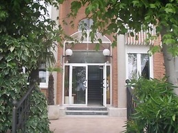 Hotel La Colina