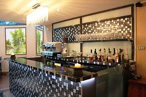 Colonnade Hotel London