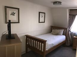 Colonnade Hotel London