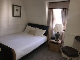 Colonnade Hotel London