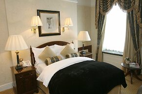 Colonnade Hotel London