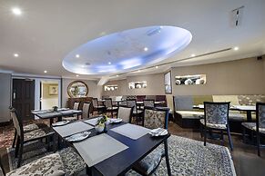 Colonnade Hotel London