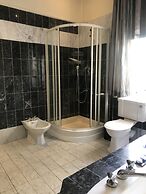 Colonnade Hotel London