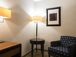 Fly On Hotel