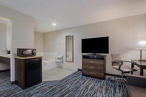 Clarion Pointe Harrodsburg-Danville