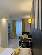 Hotel Riviera Elysées