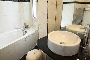 Hotel Riviera Elysées