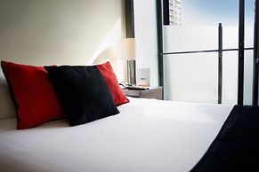 Comfort Apartments on Elizabeth