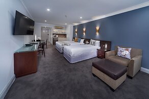 Hyde Park Inn
