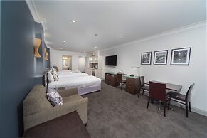 Hyde Park Inn