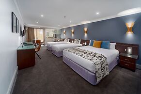Hyde Park Inn