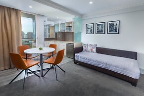 Hyde Park Inn