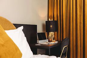 The Capitol Hotel Sydney