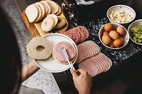 The Capitol Hotel Sydney