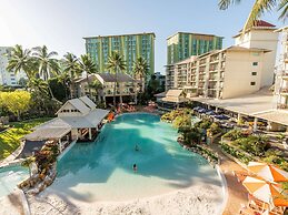 Novotel Cairns Oasis Resort