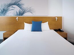 Novotel Cairns Oasis Resort